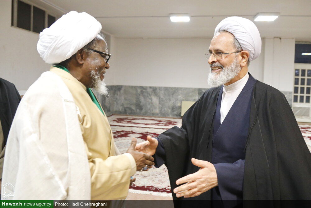 आयतुल्लाह आराफ़ी के साथ शेख ज़कज़की की मुलाकात + तस्वीरें आयतुल्लाह आराफ़ी के साथ शेख ज़कज़की की मुलाकात + तस्वीरें