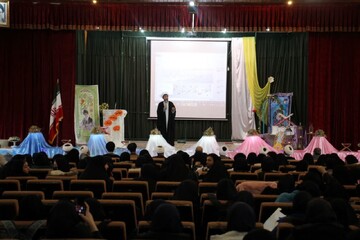 تصاویر/ اجلاس سراسری نماز در شهرستان تکاب