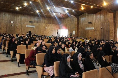 تصاویر/ اجلاس سراسری نماز در شهرستان تکاب