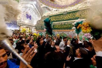 تصاویر/ حال و هوای حرم امیر مؤمنان علی (ع) در ۱۳ رجب