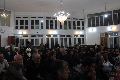 تصاویر/ مراسم جشن شب ولادت امام علی (ع) در مسجد رضا آباد ارومیه