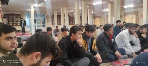 تصاویر/ اعزام اولین گروه از طلاب آذربایجان شرقی به مناطق عملیاتی راهیان نور