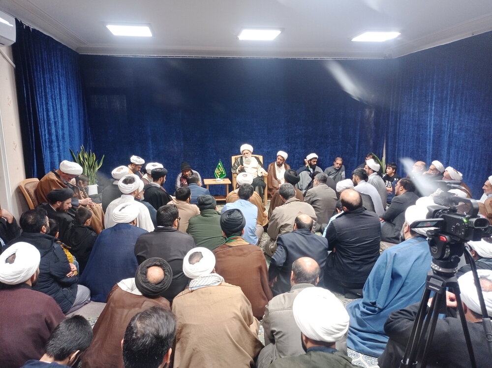 رعایت تقوا به حرف نیست؛ باید اهل مراقبت بود