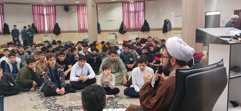 تصاویر/ برگزاری اعتکاف دانش آموزی در مساجد سلماس