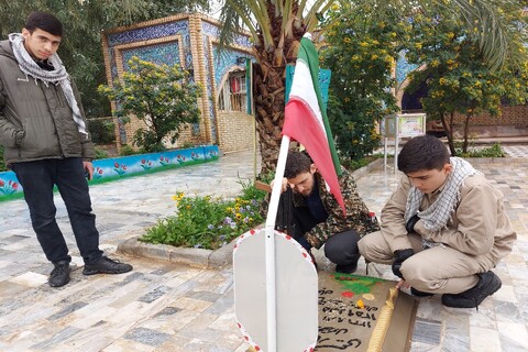 تصاویر/ بازدید طلاب استان آذربایجان شرقی از یادمان شهدای هویزه