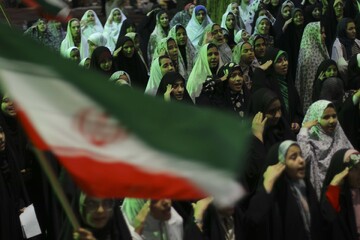 بیانیه پایانی معتکفین سراسر کشور / دعوت از مردم برای حماسه آفرینی در انتخابات