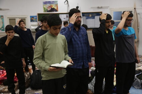 اعتکاف دانش آموزی در مسجد امام حسن عسکری(ع) پردیسان