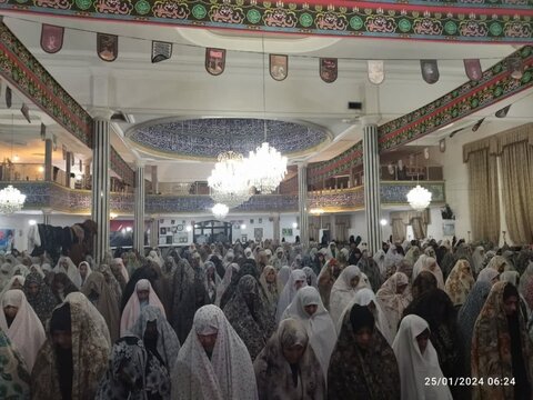 تصاویر/ برگزاری مراسم اعتکاف ویژه بانوان در مسجد امام حسین (ع) ارومیه