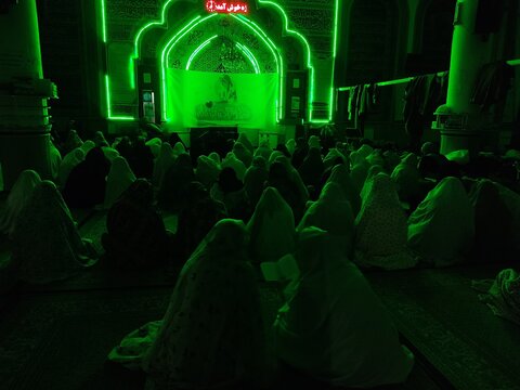 تصاویر/ برگزاری مراسم اعتکاف دانش آموزی دختران در مسجد سید حمزه شهرستان خوی
