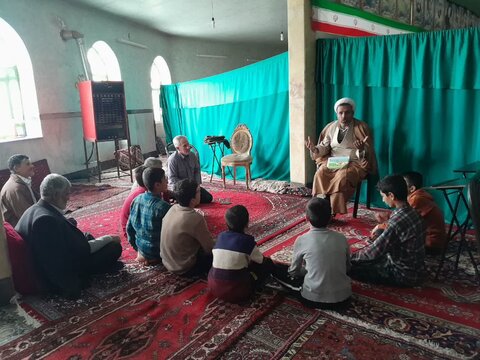 تصاویر /حضور مبلغین مدرسه علمیه صدیقه طاهره سلام الله علیها غرق آباد در مراسم اعتکاف