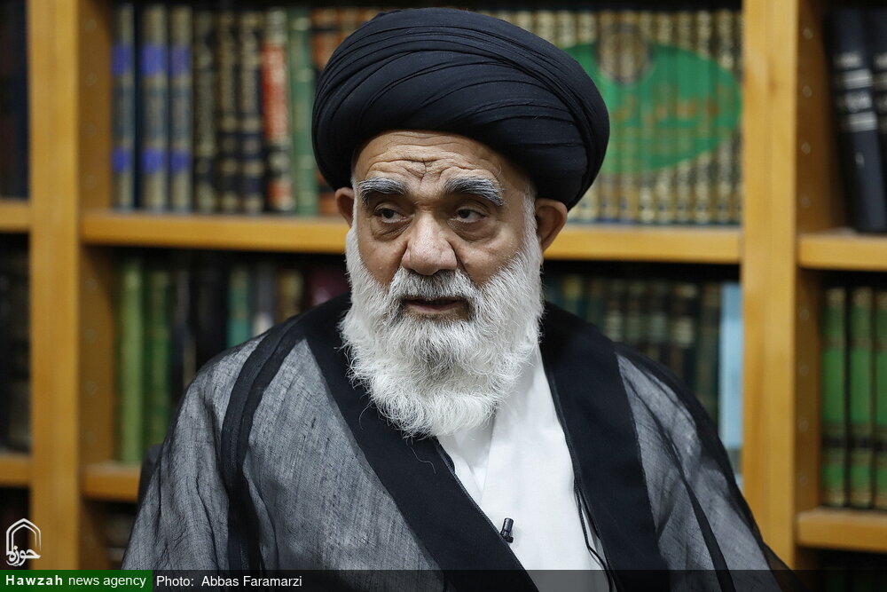 فیلم| استاد حسینی گرگانی؛ جمهوری اسلامی دست برتر را دارد/ صلح تحمیلی با عزت ملی ناسازگار است