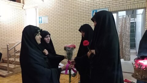 حضور مبلغین مدرسه علمیه فاطمیه محلات در جمع معتکفین