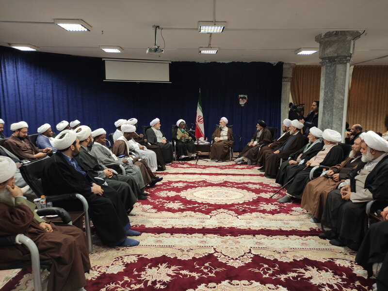 शेख ज़कज़की ने अफ्रीकी संस्कृति को बदल दिया / पश्चिमी सभ्यता केवल भौतिकवाद और स्वार्थ में समाप्त होती है