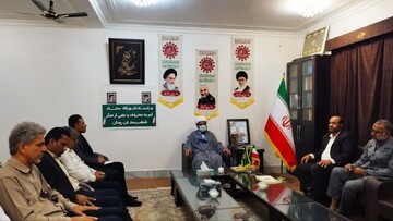ابتکارات فرهنگی نخبگان با اولویت امر به معروف باشد