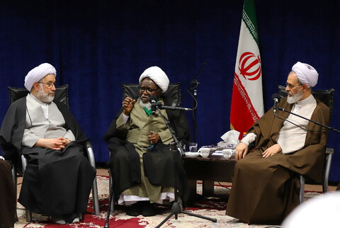 Photo/ Meeting honoring the personality of Sheikh Ibrahim Zakzaky with the presence of Ayatollah Arafi in Qom