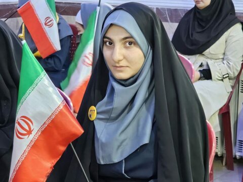 تصاویر/ زنگ انقلاب در مدارس کردستان نواخته شد