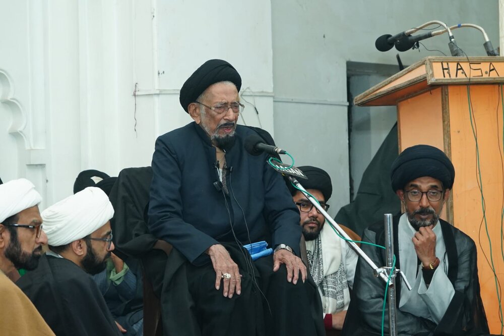 लखनऊ में हज़रत गुफ़रानमाब की स्मृति में सेमिनार एवं शोक सभा