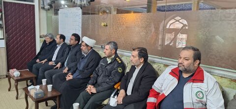 تصاویر/ دیدار اعضای شورای اداری میاندوآب با امام جمعه به مناسبت گرامیداشت دهه فجر