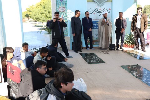 اعزام دانش آموزان مدارس عالیشهر به مناطق عملیاتی جنوب