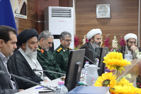 نشست مشترک قرارگاه "تواصی" و قرارگاه "شهید آرمان علی‌وردی" در خوزستان