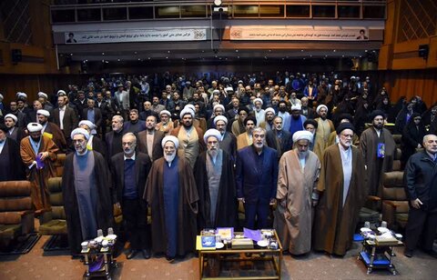 تصاویر| سومین همایش ملی مهدویت و انقلاب اسلامی در شیراز