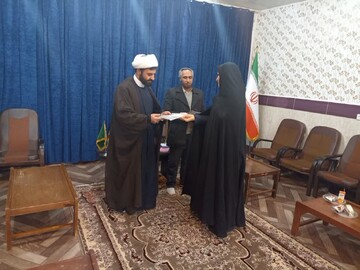 تصاویر/ دیدار رئیس اداره فرهنگ و ارشاد اسلامی و فعالان قرآنی نورآباد با امام جمعه شهرستان