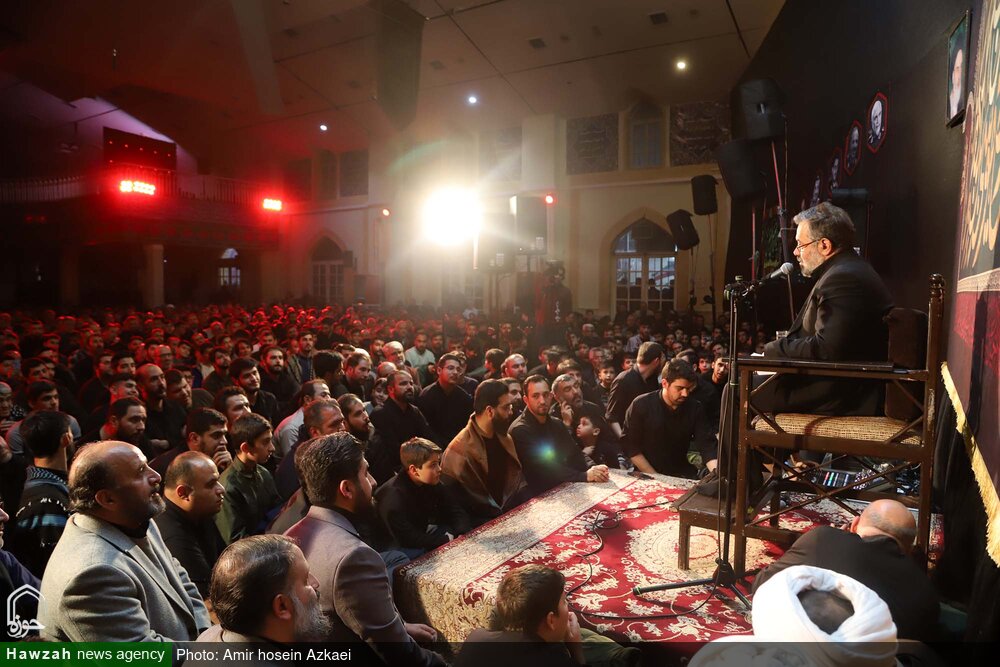 تصاویر/  مراسم سوگواری شهادت امام موسـی کاظم(ع) با مداحی محمود کریمی