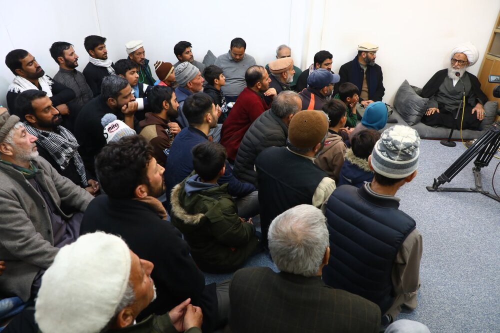 هناك مسؤولية كبرى على أتباع أهل البيت (ع) في نشر مبادئ الإسلام والتعاليم الصحيحة للدين الحنيف هناك مسؤولية كبرى على أتباع أهل البيت (ع) في نشر مبادئ الإسلام والتعاليم الصحيحة للدين الحنيف