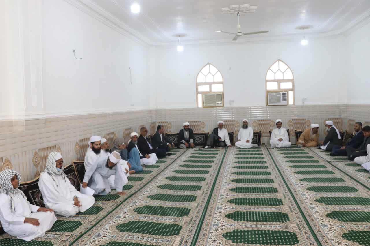 دیدار نماینده ولی فقیه در استان هرمزگان با طلاب و اساتید مدرسه علمیه اهل سنت جاسک