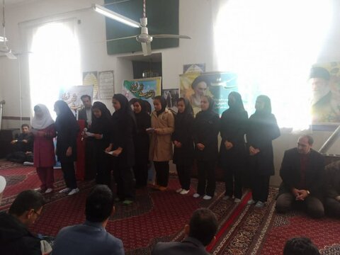 تصاویر/برگزاری جشن پیروزی انقلاب اسلامی در روستای یغواسی شهرستان کامیاران