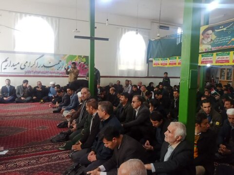 تصاویر/برگزاری جشن پیروزی انقلاب اسلامی در روستای یغواسی شهرستان کامیاران