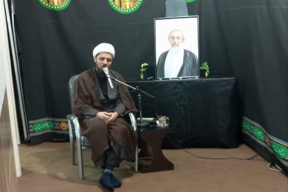 مراسم چهلمین روزدرگذشت مؤسس مدرسه ریحانة الرسول(ع)یزد برگزار شد