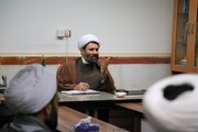 تصاویر/ جلسه مدیر حوزه علمیه کردستان با اساتید مدرسه علمیه قروه