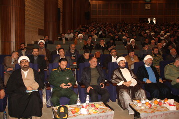 تصاویر / ششمین نشست مسئولین فراجا با اقشار تاثیرگزار با حضور نماینده ولی فقیه در استان قزوین