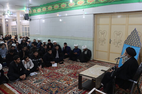 حضور حجت الاسلام والمسلمین موسوی فرد در جمع اساتید و طلاب مدرسه علمیه جزایریه شوشتر