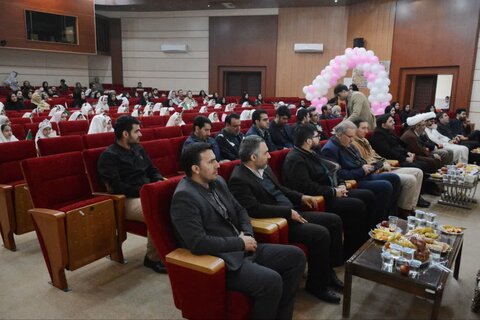 تصاویر جشن تکلیف دختران دبستان شاهد خرم آباد