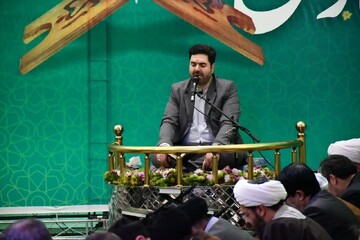 تصاویر/ محفل انس با قرآن کریم در خوی