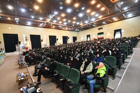 تصاویر/ جشن دهه فجر انقلاب اسلامی در دانشگاه ارومیه