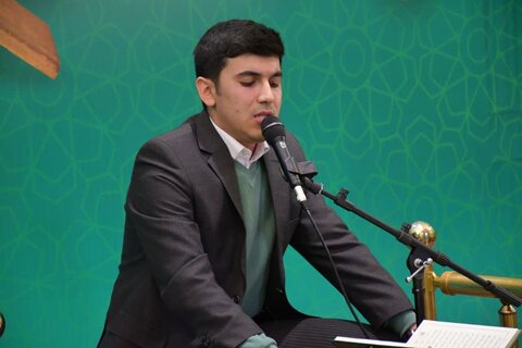 تصاویر/ محفل انس با قرآن کریم در خوی