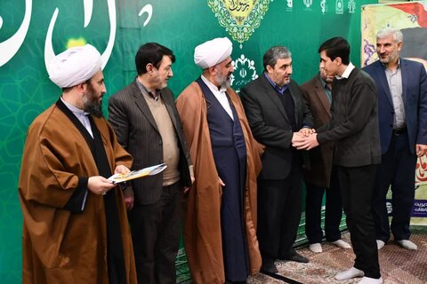 تصاویر/ محفل انس با قرآن کریم در خوی