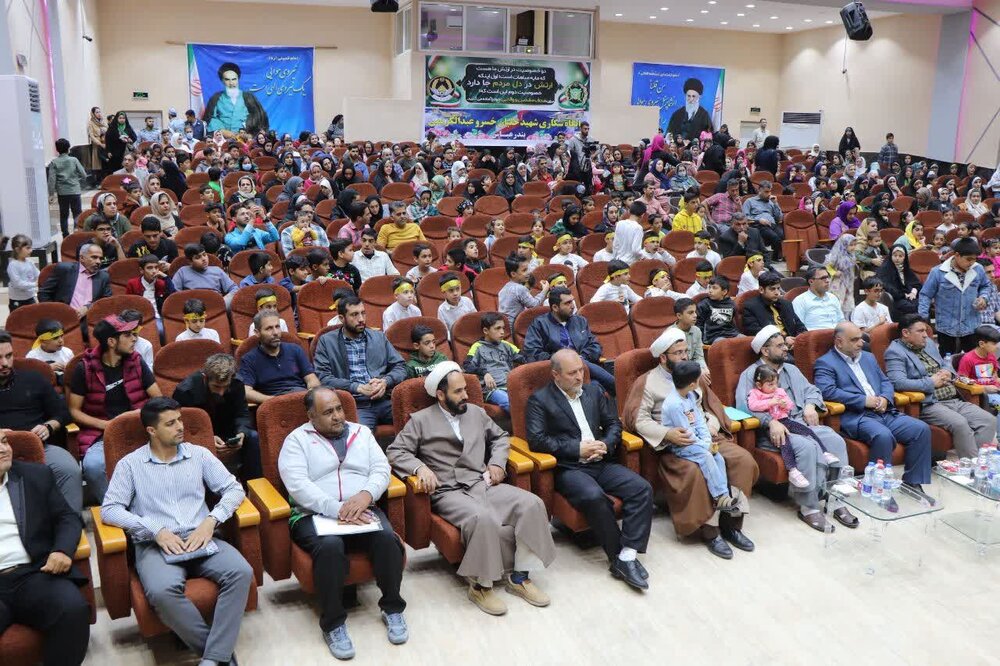 برگزاری جشن بعثت در پایگاه شهید عبدالکریمی بندرعباس