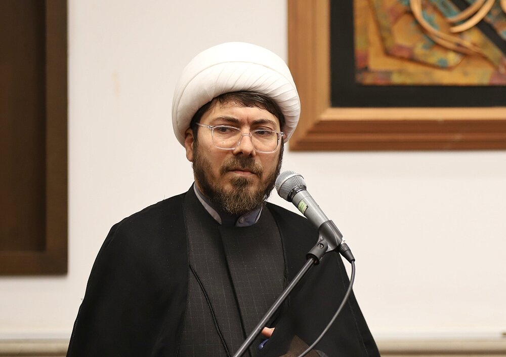 برگزاری آئین افتتاحیه همایش کنشگران حوزوی رسانه و فضای مجازی در مشهد مقدس