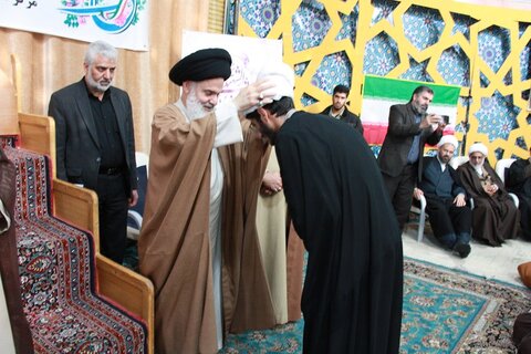 تصاویر/ مراسم عمامه گذاری طلاب حوزه علمیه کرمانشاه