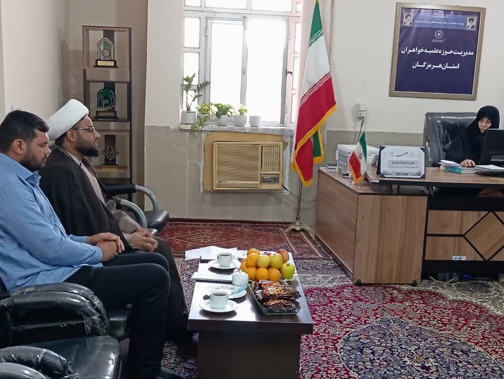 تقدیر از استعدادهای برتر طلاب هرمزگانی