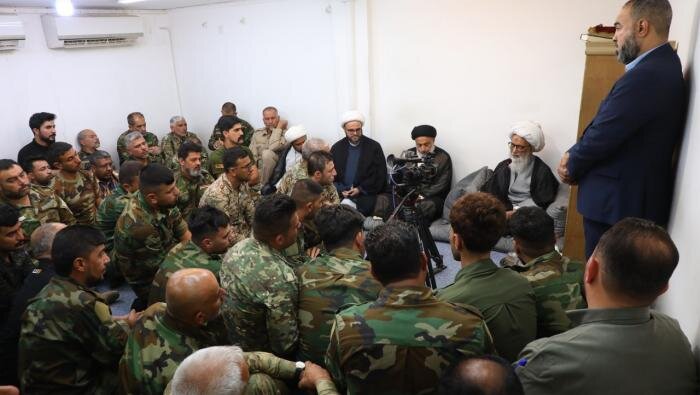 أنتم نصرتم الإِمام الحسين (ع) وقدّمتم التضحيات للحفاظ على المقدسات أنتم نصرتم الإِمام الحسين (ع) وقدّمتم التضحيات للحفاظ على المقدسات