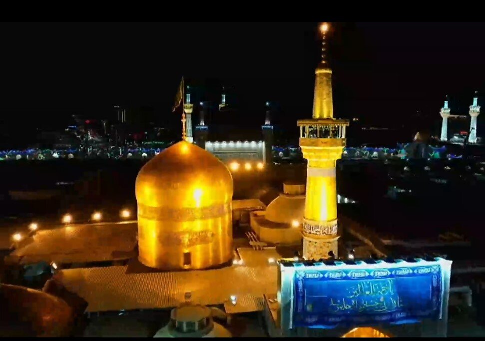 فیلم| طنین الله اکبر زائران و خادمان در شب سالروز پیروزی انقلاب شکوهمند اسلامی