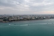 تصاویر هوایی از راهپیمایی مردم بوشهر در جوار خلیج فارس