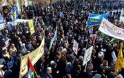 بالصور/ مشاركة واسعة في مسيرات حاشدة في الذكرى السنوية 45 لانتصار الثورة الإسلامية في مختلف مدن إيران