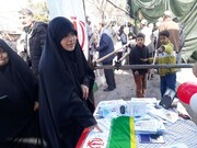کلیپ| برگزاری نمایشگاه فرهنگی در راهپیمایی ۲۲ بهمن در ساوه