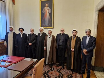 دیدار هیئت حوزوی با مجمع کلیساهای شرق واتیکان 